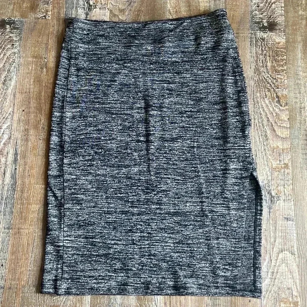 Point Zero | Relaxed Fit Skirt
